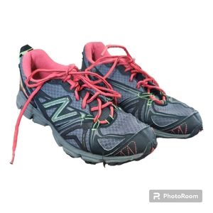 New Balance Running Athletic Shoes Size 9